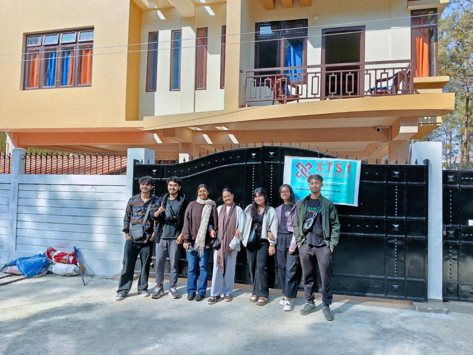 Xtsy Travellers Hostel Shillong Esterno foto