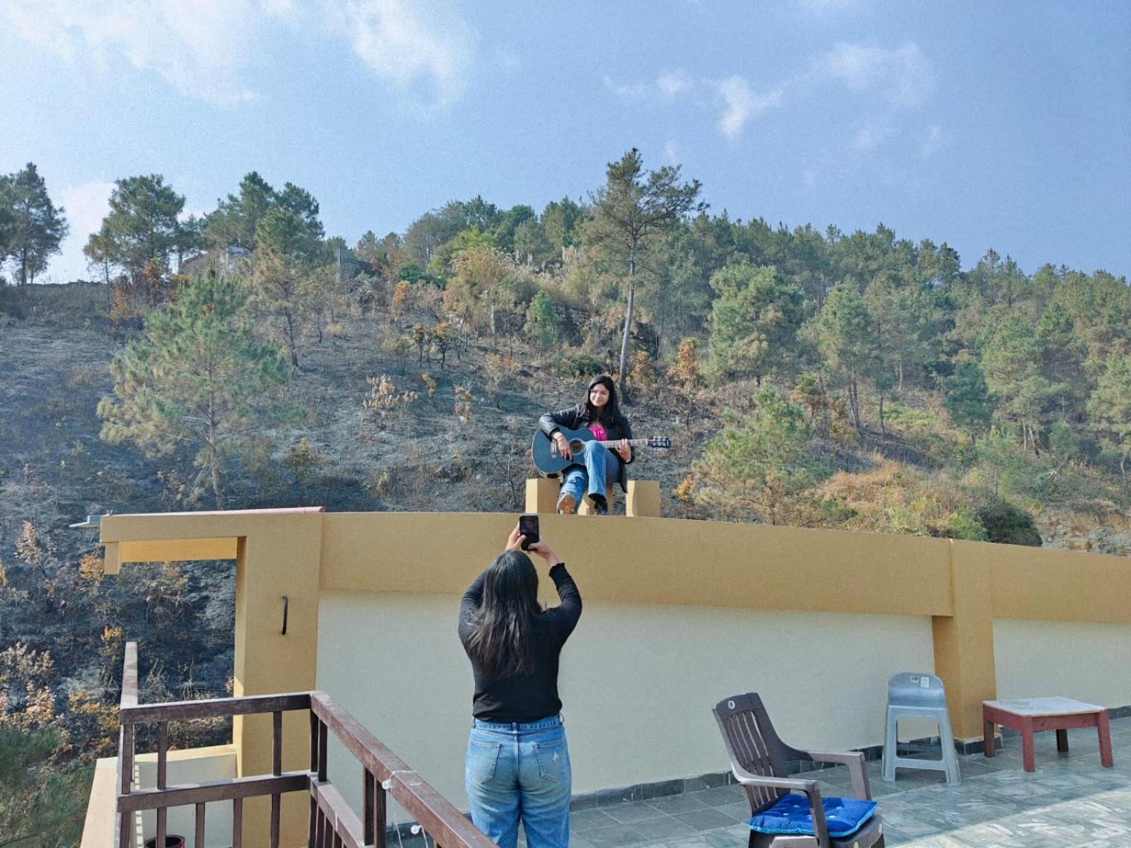Xtsy Travellers Hostel Shillong Esterno foto