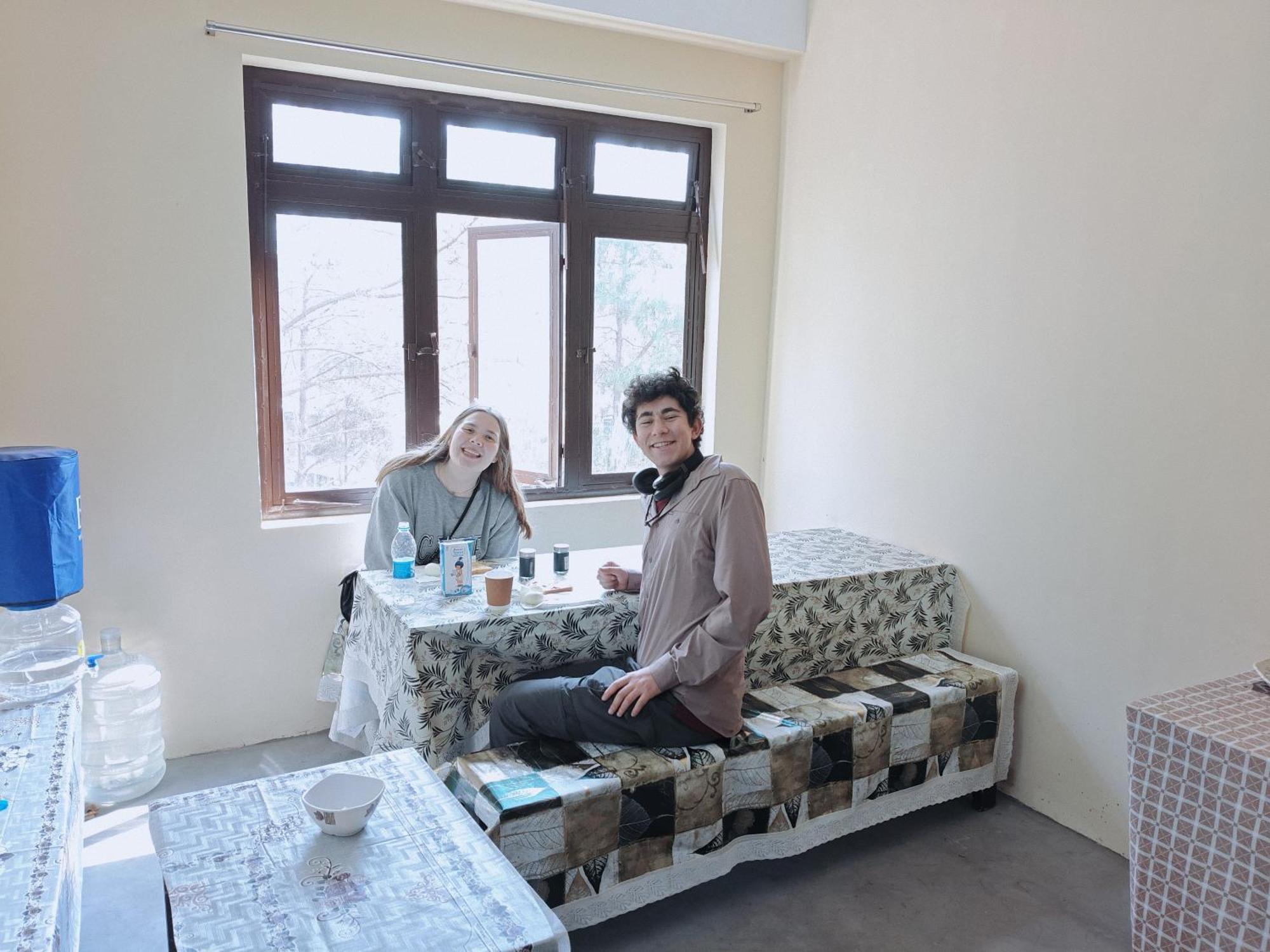 Xtsy Travellers Hostel Shillong Esterno foto