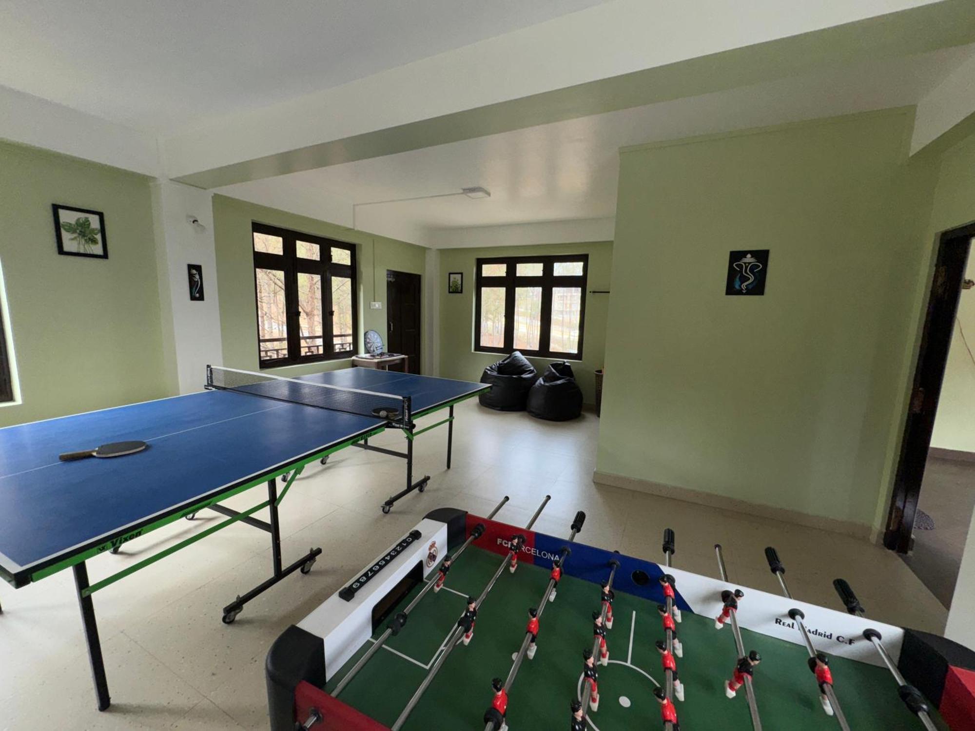 Xtsy Travellers Hostel Shillong Esterno foto