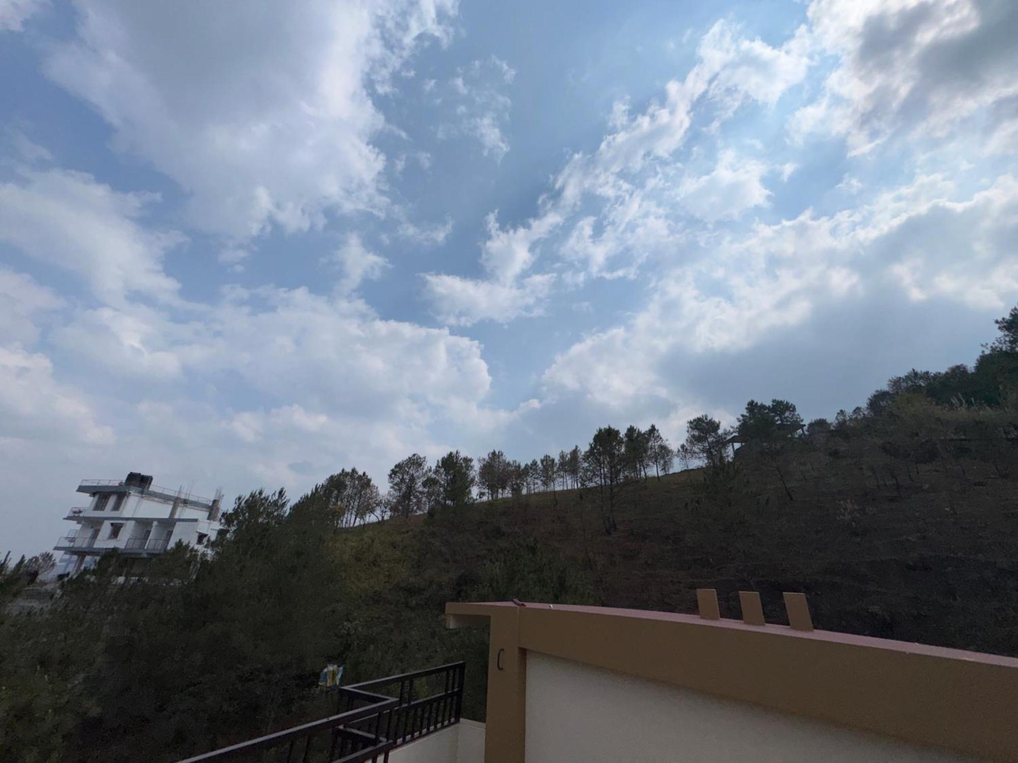 Xtsy Travellers Hostel Shillong Esterno foto